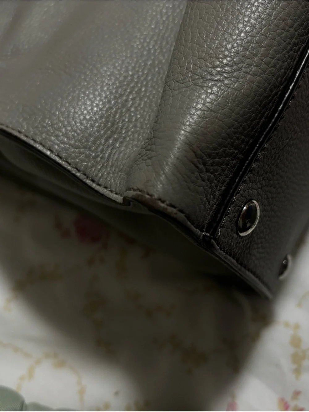 Michael Kors elegant pebbled
